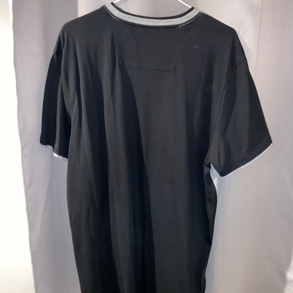 Calvin Klein T-Shirt - Picture 3 of 4